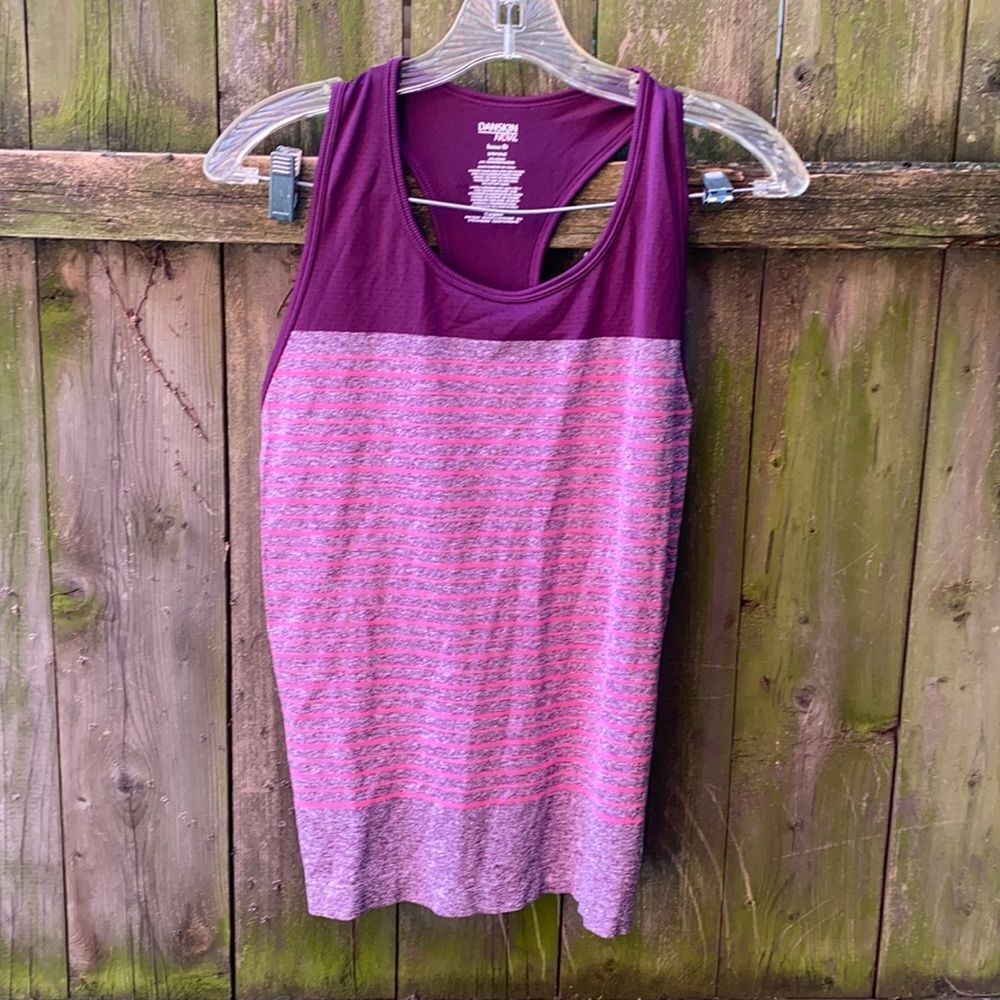 Danskin Now loose fit tank top sz. S